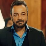 Kerem Alışık Instagram – Fekeli hep kalbimsin dedi ve eliyle kalbini tuttu…
Bir elinizle kalbinizi tuttuğunuz sürece dünyayı fethedebilirsiniz..