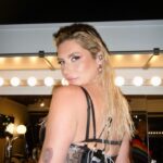 Kesha Instagram - New York City, I've arrived🖤⁣⁣ Back to back shows at Hammerstein Nov 3 4, u coming?