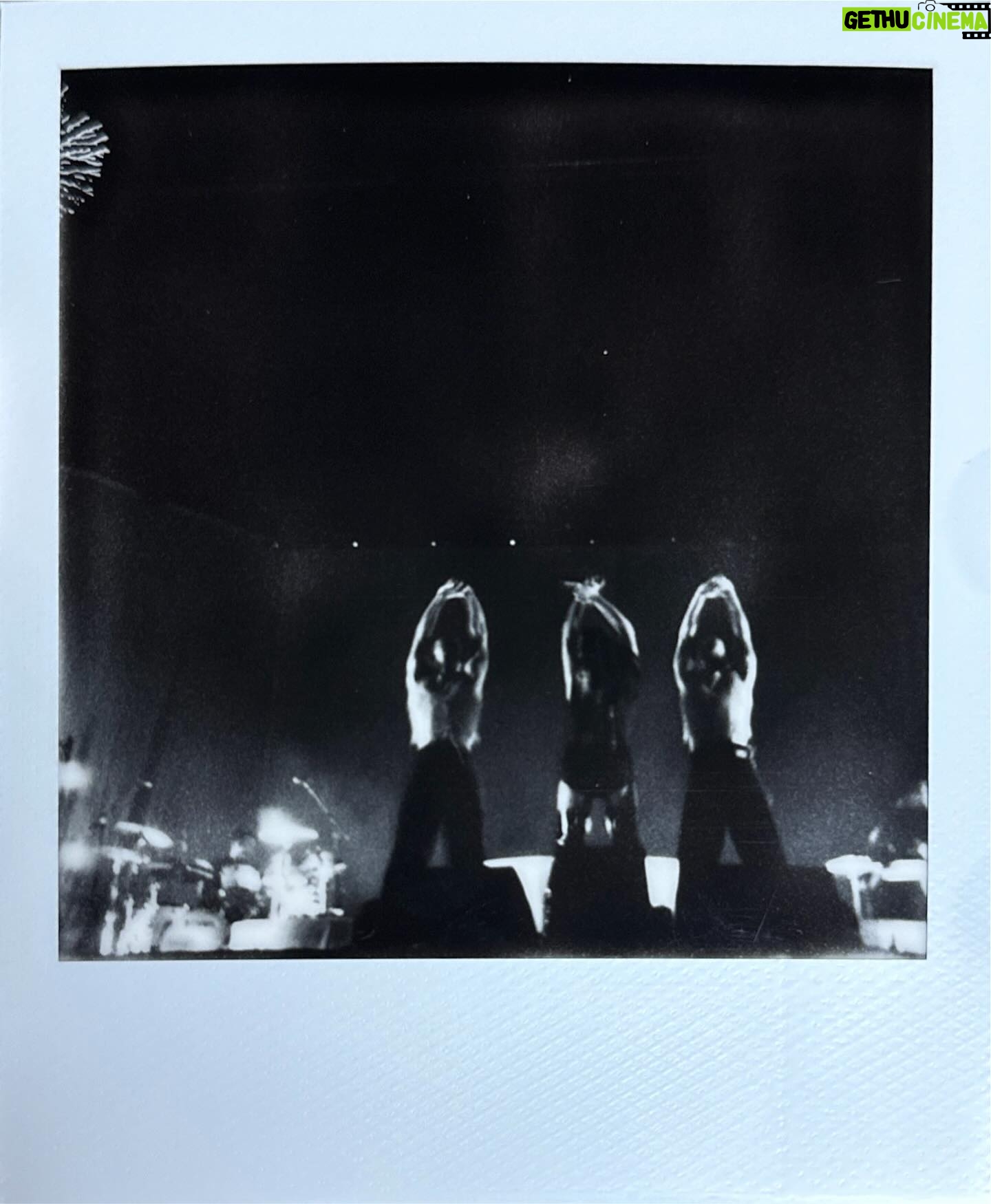 Kesha Instagram - TONIGHT. LOS ANGELES. HOMECOMING BABY. #ONLYLOVETOUR