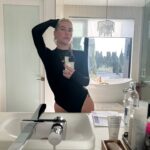 Kesha Instagram – Fashion’s fun until you have to pee
