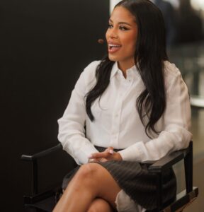 Keshia Chante Instagram - I want to see MORE women owned businesses, more women entrepreneurs & more women angel investors. As an Entrepreneur & an Investor myself, I have so much respect for those who walk down the difficult path of taking big risks to make an even bigger impact. I have a deep passion for empowering women & I love being able to share my insight & my story in hopes of inspiring others to know that they can do anything. Thank you to the @NacoCanada team for putting on the #NACOSummit. It was an honor to have insightful conversations with some of the most brilliant minds who are working to shape innovation, entrepreneurship & capital in Canada. Thank you for your commitment to all of Canada’s entrepreneurs, & especially, empowering Canadian women to change the statistics. #innovationnation 🤍✨