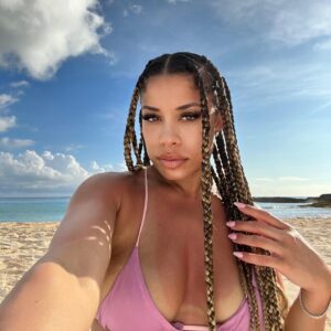 Keshia Chante Instagram - talk less. say more 🤍