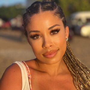 Keshia Chante Instagram - talk less. say more 🤍