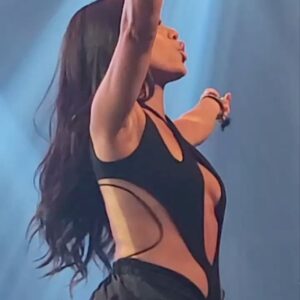 Keshia Chante Instagram - Legendary Nights in Toronto 🤍
I’ve never seen the city come together like that! It was everything. A dream only @champagnepapi could make true. The most heartfelt & meaningful introduction I’ve ever had. Aubs I love you for life. And @djcharlieb I am so MFN proud of you. I’ve been watching you put in that work since 2004 and the All Canadian North Stars show was the perfect full circle moment. 

Performing songs I dropped in my teen years and hearing you sing all the words, made my soul so happy. Such a beautiful memory I will cherish forever. Toronto you have been riding for me since the very beginning and I am so grateful for the love.

Also special shout out to everyone at the very beginning of my career who literally broke these records and are the reason my mama has certified plaques in her crib lol
DJ Scott Boogie, DJ Starting from Scratch, DJ X, Mark Strong & Jemini, Flow & Kiss FM, DJ Deuce, Hadi & so many other important people. I love you. 

“From immature kids to entrepreneur kids!!”