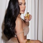 Keshia Chante Instagram - My Secret to these Inches? Nutrients! Happy Healthy Hair starts with your hair care routine & the nutrients you put IN it. I made sure @khairlabs was infused with ALL the ingredients that I swear by to support healthy hair growth & a balanced scalp. So let’s talk some KEY INGREDIENTS that is in THE HAIR OIL: Argan (full of antioxidants, it penetrates hair quickly to restore elasticity & shine) Squalane (highly prized in anti-aging cosmetics because our scalp ages x5 faster than our face!) Jojoba (natural moisturizer) Olives (holy grail for creating our signature shine) Quinoa/Rice (100% gluten free multigrain complex helps with dryness and minimizing water loss) Vegan Keratin (reduces frizziness & increases hair hydration) Ceramides (rebuilds the skins natural lipid barrier & helps build keratin structures to repair damage) Castor (ideal for curly hair types because it is nutrient dense) Coconut (superfood for curly hair, reduces protein loss) Almond (helps restore scalps natural oil balance) Depending on your needs and your hair type, we created 2 Hair Oils “SOFT” and “EXTRA RICH” for you to choose from. Happy choosing 🥰🤍
