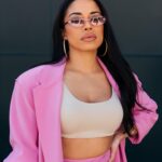 Keshia Chante Instagram - book smarts & street smarts, a deadly combo 🤍⚡️ 📸: @emiliosanchez