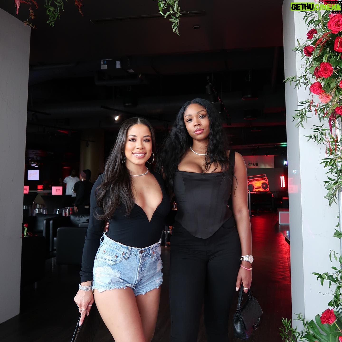 Keshia Chante Instagram - all access cause u bad 💥 50 Cent got so many hits y’all 😩 “The Final Lap Tour – Get Rich or Die Tryin’ 20 Years Later” is 10/10. Get ur tix on LiveNation.com 😮💨 #thefinallaptour @50cent