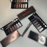 Ketevan Topuriya Instagram – В повседневной жизни я не люблю ярко краситься, однако, когда я выступаю, необходимо подчеркнуть мои черты, например, глаза, чтобы каждый зритель в зале увидел меня. С концертными образами мне всегда готовы помочь мои любимые @pupamilanorussia 👁

Я выбираю палетки теней Makeup Stories Compact, которые представлены в 4 разных вариациях, от дерзких смоки до нежных нюдовых, и содержат в себе 7 оттенков. Они отлично растушёвываются и имеют матовый, сатиновый и металлический финиш, позволяющий создать любой макияж, который вы вообразите! 

Ресницы – это то, без чего невозможно считать образ законченным. Тушь Vamp! Mascara с эффектом накладных ресничек позволяет мне быть невероятно элегантной благодаря эксклюзивной форме щеточки и особенным компонентам, создающим влагостойкую невесомую пленку и увеличивающим объём вдвое.

Продукты бренда Pupa прошли со мной огонь, воду и двухчасовые выступления. Взгляните на себя по-новому и вы! 

#pupamilanorussia #pupamilanolovers