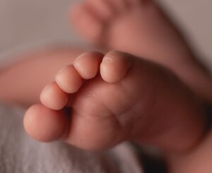 Ketevan Topuriya Instagram - Мы сделали Адаму фотосессию newborn.👼🏼 Я переживала, будет ли малышу комфортно, в таком нежном возрасте не просто сделать фотосъемку, но хочется запечатлеть на память эти трогательные моменты малыша. 🤗Девочки из @babybar.moscow профессионалы своего дела и легко организовали процесс приятный для всех, 💞бережно и трепетно обращались с Адамом, и всем нам было спокойно и приятно в их компании. Хочу сказать огромное спасибо команде, девочки, вы молодцы!🤗