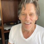 Kevin Bacon Instagram - Got a case of the #MondayBlues? I have something to cheer you up. Today, I’m spinning the H’s, we’re playing: All Along The Watchtower by @jimihendrix Pancho & Lefty by @emmylou_harris_ Draw Your Brakes by #Scotty Listen along at the link in my stories.