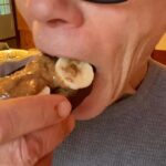 Kevin Bacon Instagram - This bread is b-a-n-a-n-a-s @kyrasedgwickofficial 🍌🍞