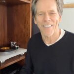 Kevin Bacon Instagram - The greats never disappoint. This week on #MondayBlues we’re listening to a few favorites from #NeilYoung’s 1972 album, Harvest. We’re spinning: The Needle and the Damage Done There’s A World Heart of Gold Take a listen in my stories!