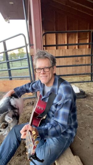 Kevin Bacon Instagram - Hanging in my happy place with Hocus and @onerepublic