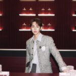Key Instagram - CHANEL 💄 #샤넬루쥬알뤼르팝업 #CHANELNUITBLANCHESEOUL #샤넬메이크업 #샤넬뷰티 @CHANEL.BEAUTY.KOREA