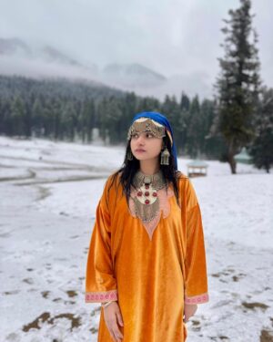 Keya Akter Payel Instagram - I love this outfit 🧡