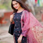 Keya Akter Payel Instagram – আকাশে দৃষ্টি তোর, বৃষ্টি তোর
মনে মেঘ জমে ☁️