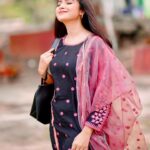 Keya Akter Payel Instagram – আকাশে দৃষ্টি তোর, বৃষ্টি তোর
মনে মেঘ জমে ☁️