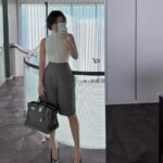 Khánh Linh Instagram – Back to the city.
Just say yes to the Birkin🩶