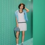 Khánh Linh Instagram – Tennis-core entered the chat!

Tennis-core đã rậm rịch trở lại từ năm trước, nhưng năm nay mới thực sự bùng nổ trên social, đi song song với dòng chảy của cả quiet-luxury. Và LACOSTE chính là cái tên kết hợp được cả 2 xu hướng này, và mình thì chắc chắn không thể bỏ qua rồi ! BST mới Summer Pack của Lacoste vừa được ra mắt tại Popup store cực xinh tại Saigon Centre, chỉ từ 14-19/5 thôi nha mọi người ơi, đừng bỏ qua nhé vì đồ đẹp lắm❤️

@lacoste
 #LacosteSaigon
 #Lacostesummer