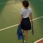 Khánh Linh Instagram - Time for a quick match. 🎾 I’m just in love with the new Dior Book Tote in denim oblique❤️ @dior #DiorFall24 #DiorBookTote