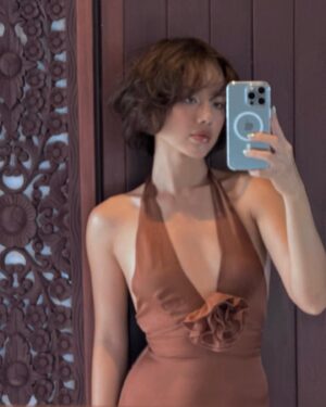 Khánh Linh Instagram - All brown.