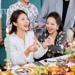 Khả Ngân Instagram - Năm nào cũng tưng bừng cùng chị yêu @phuongnguyenjet Năm nào cũng nổ máy điện thoại vì quá nhiều hình đẹp kakakak Yêu chị mình nhứt quả đất🩵🩵🧧🧧🥰🥰😘😘😘