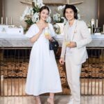 Khả Ngân Instagram - Ngoài gặp gỡ mấy anh chị siu dễ thương, N được giới thiệu bộ đôi dòng sản phẩm mới siêu xịn của nhà @guerlain, Orchidee Imperiale Gold Nobile - Hoa lan gold ứng dụng công nghệ lượng tử (Gold Quantum), công nghệ nhận được giải thưởng Nobel 2022🤩, không gian đẹp và chill khỏi bàn. À N còn được giới thiệu 3 siêu phẩm giới hạn đỉnh nhức nhối luônn😜😜 Mỗi lần đi N luôn nhặt được 1 ít bí kíp keke, mốt gom đủ N sẽ chia sẻ với cả nhà những tip hay ho nhenn😙😙 Photo: @loanbe08 MUA: @paunguyen.makeup Hair: @phanuyenkhiet Custome: @seasonstudios.co