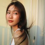 Khả Ngân Instagram - Sunset🌅 Lúc hướng nội, lúc hướng ngoại, lúc hướng tùm lum Chắc đang dậy thì😅😅😅😅😅