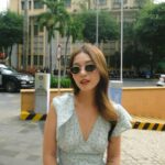 Khả Ngân Instagram - Em đây rất thích đi làm, Làm duyên, làm dáng, làm người anh thươngggggg 😌😌😌