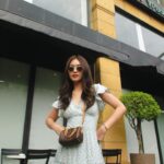 Khả Ngân Instagram – Em đây rất thích đi làm,
Làm duyên, làm dáng, làm người anh thươngggggg 😌😌😌