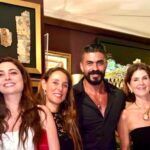 Khaled Selim Instagram - I was so lucky and honoured to be in Monaco and be invited over dinner hosted by @thetanani in honour of @artdegypte Celebration the upcoming edition of (Forever Is Now at the Pyramids) .. Attended by patrons noraalkholi @nadine_abdelghaffar.official and @honaydaofficial among collectors from Monaco لقد كنت محظوظًا للغاية ويشرفني أن أكون في موناكو وأن تتم دعوتي على العشاء الذي استضافته السيدة عليا الطناني تكريماً لـ artdegypte للاحتفال بالنسخة القادمة من (Forever Is Now at the Pyramids) .. بحضور الرعاة نورة الخولي - نادين عبد الغفار و هنيدة الصيرفي .. بين هواة جمع التحف من موناكو