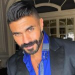 Khaled Selim Instagram - A GENTLEMAN ATTRACTS THE ATTENTION OF MANY .. BUT ONLY HAS EYES FOR HIS OWN LADY الرجل النبيل يجذب انتباه الكثيرين .. ولكن عيونه فقط للسيدة الخاصة به.. #gentleman #singer #actor #model #fashion #style #lifestyle #love #family #cairo