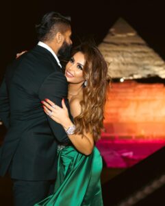 Khaled Selim Instagram - ما فيش كلام يقدر يوصف حبي ليكي .. ربنا ما يحرمني منك يا حبيبة قلبي و أم بناتي و وش الخير .. يا أحلى خيرية.. Love ❤️ My CoCo