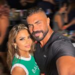 Khaled Selim Instagram - حبيبة قلبي بحبك حب ما يتوصفش.. لأنك جدعة و بنت أصول.. و واخدة بالك مني و من خديجة و كنزي.. و اد ايه انتي جدعة مع الكل .. وصاحبة واجب.. و صاحبة صحابك.. و بارة بأهلك.. و كمان بأهلي .. ربنا يخليكي ليا.. و يتقبل مني كل الدعاء اللي دعيتهولك في الحرم بحبك