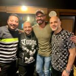Khaled Selim Instagram - ‎بسم الله .. توكلنا على الله .. #مين_دا ‎كلمات و الحان #عزيز_الشافعي انتاج شركة @ah.mediaproduction @allaalasheen1 ‎توزيع @toomatooma تسجيل الصوت في ستوديو session ‎م.ماهر صلاح ‎تسجيل الاغنية في ستوديو إم ساوند M1 ‎م .هاني محروس @hani.mahrous.77