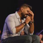 Khaled Selim Instagram - الف شكر دار الأوبرا المصرية على الفرصة الحلوة دي .. جمهور الإسكندرية دايماً رائع و بيوحشوني جداً.. الحفلة كانت تجنن و تفاعل الجمهور كان يجنن .. شكرًا جمهور الإسكندرية 🥰 #singer #concert #liveconcert #actor #opera #alexandria #fashion #songs #success #performance