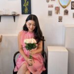Khin Wint Wah Instagram - 💐