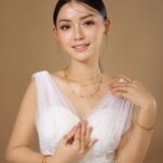 Khin Wint Wah Instagram - 💛
