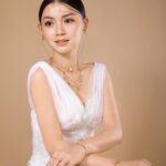 Khin Wint Wah Instagram - 💛