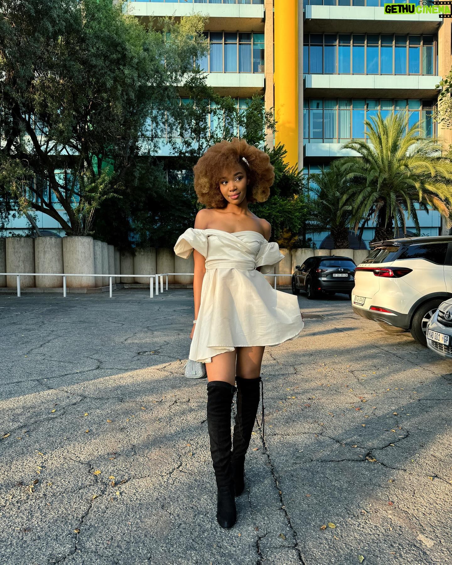 Khosi Ngema Instagram - One week of “Why?” already. Feeling immense gratitude. This has been healing. Thank you!🥹🫂🩷💫