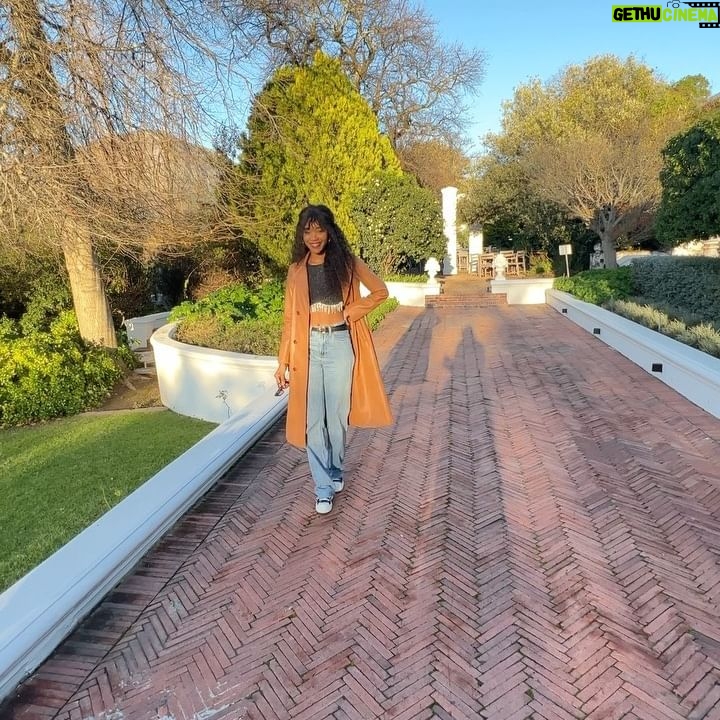 Khosi Ngema Instagram - >