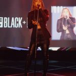 Kiana Ledé Instagram - It’s easy to be iconic when you’re black ✨ Thank you @bet for invitin me to sing in a space full of lovin, beautiful, queer, black people🤍
