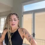 Kiana Ledé Instagram - I CANT EVER REMEMBER THE FUCKIN WORDS 😂😂