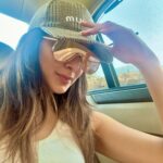 Kiara Advani Instagram - SPF 🤷‍♀️☀️