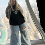 Kiera Bridget Instagram – throwback to when i decided to the very top of the Empire State Building and beg them to let me on the open air observation deck despite being scared of heights. the intrusive thoughts did not win. i felt like the president. @empirestatebldg #esbvip
