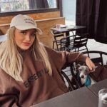 Kiera Bridget Instagram – i forgot to post my nyc pics! i am so stupid 🥸 where do u live?! where should i go next???😏
