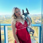Kiera Bridget Instagram – i got this reindeer for Christmas! it kind of looks like a rat though.. 🤨 what did you get?
