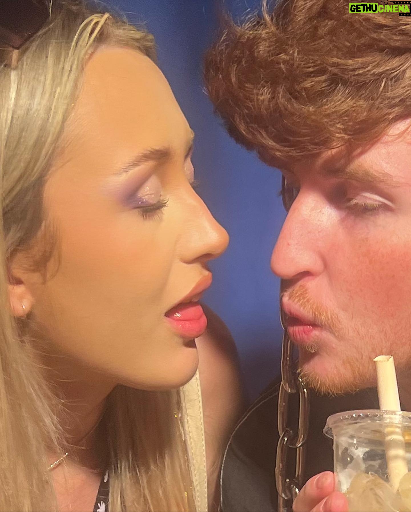 Kiera Bridget Instagram - 2 girls, 1 Caylus! VIDCON DUMP