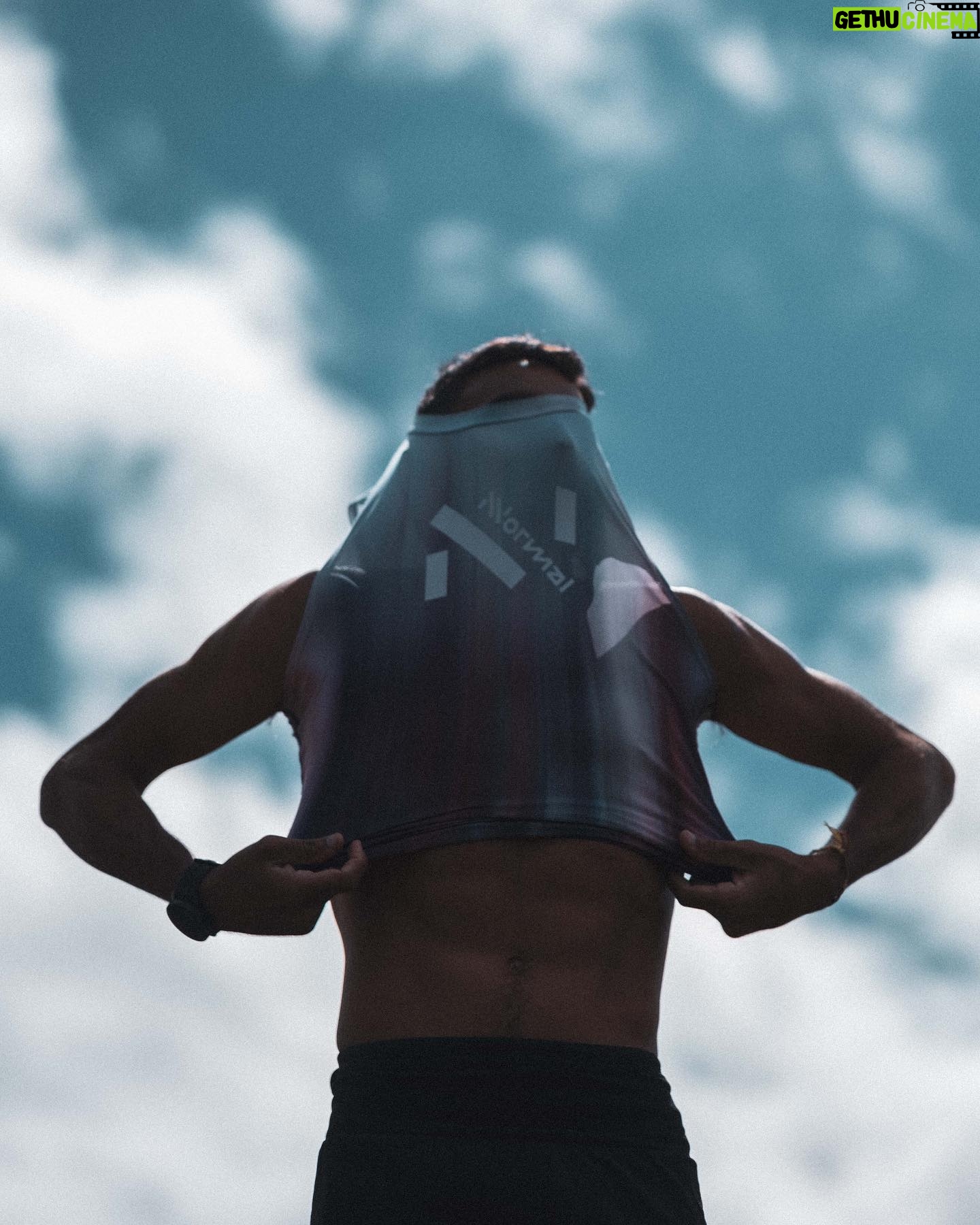 Kilian Jornet Instagram - We spend a week at Chamonix valley with the team. We did some physiological test with @phymolab to understand better our different physiology to be healthier and faster athletes. We ran (well, they ran) a lot. We talk with the designers to improve our gear. We discussed the business plan and model to be a sustainable (environmentally and economically) company and to be transparent with our athletes. We did a talk at Chamonix with @creamontblanc about the problems we care more about. We had fun. We learned from each other. At least I did and I hope the other athletes too. That was the @nnormal_official training camp. 📸 @nickmdanielson @maxromey
