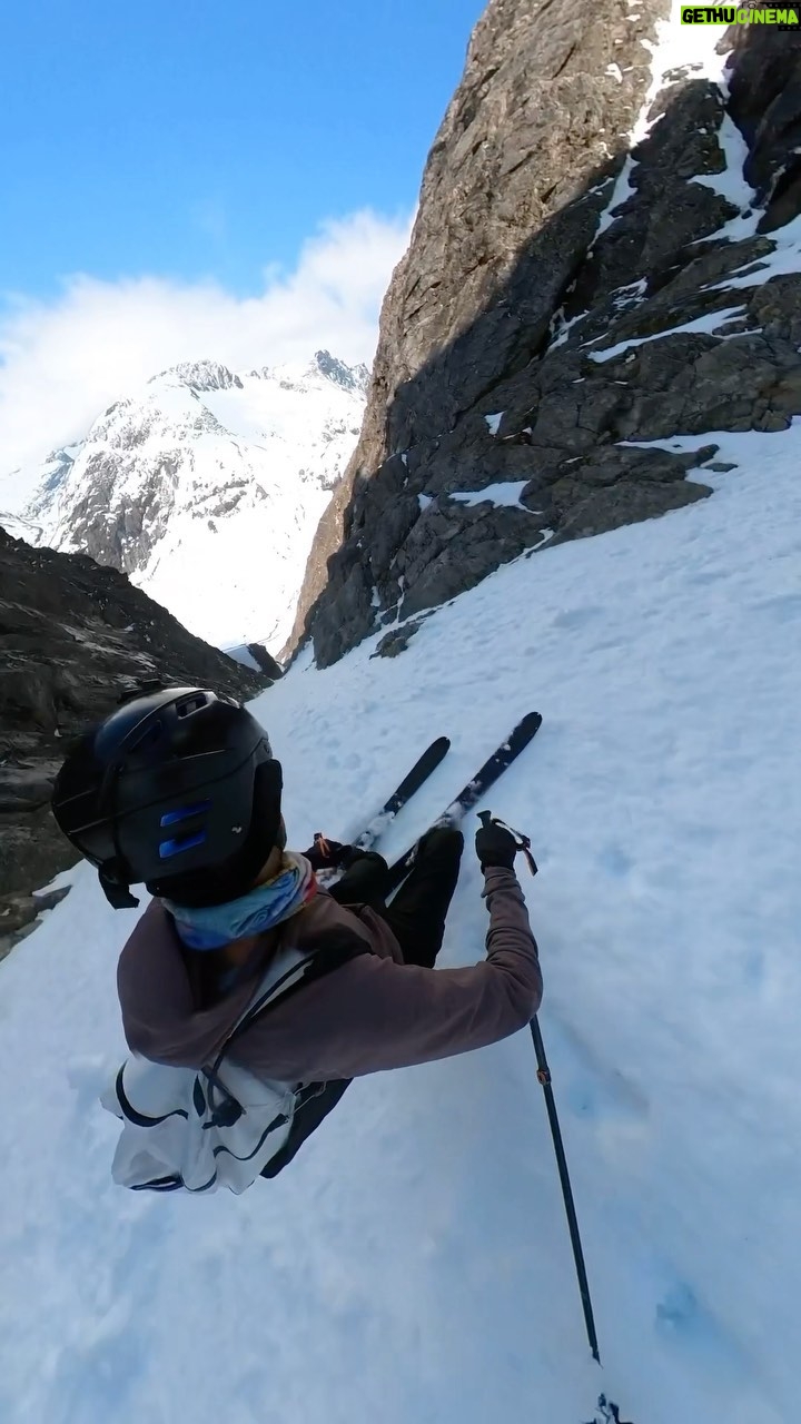 Kilian Jornet - 36.5K Likes - Back home, back to ski!
Just back from Nepal, my neighbor @davidlindgrenguide sent me a message to go ski some couloirs…